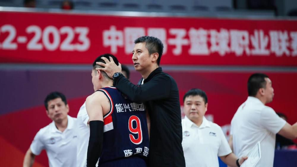 塔尔萨之王 第一季