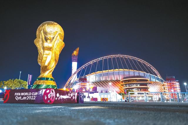 国产凹凸在线一区二区色老头